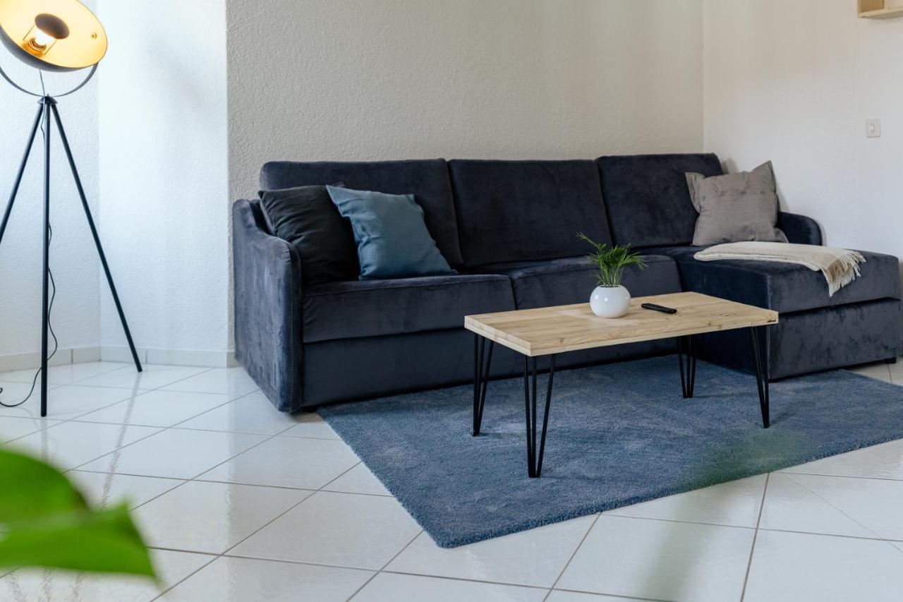 Apartment In The City Center With Free Parking Biel Exterior foto