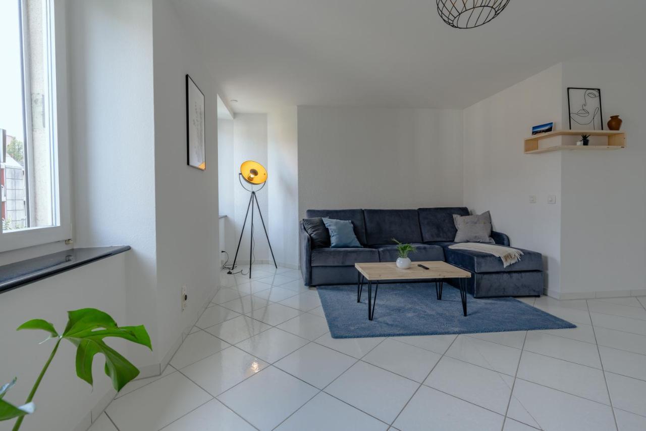 Apartment In The City Center With Free Parking Biel Exterior foto