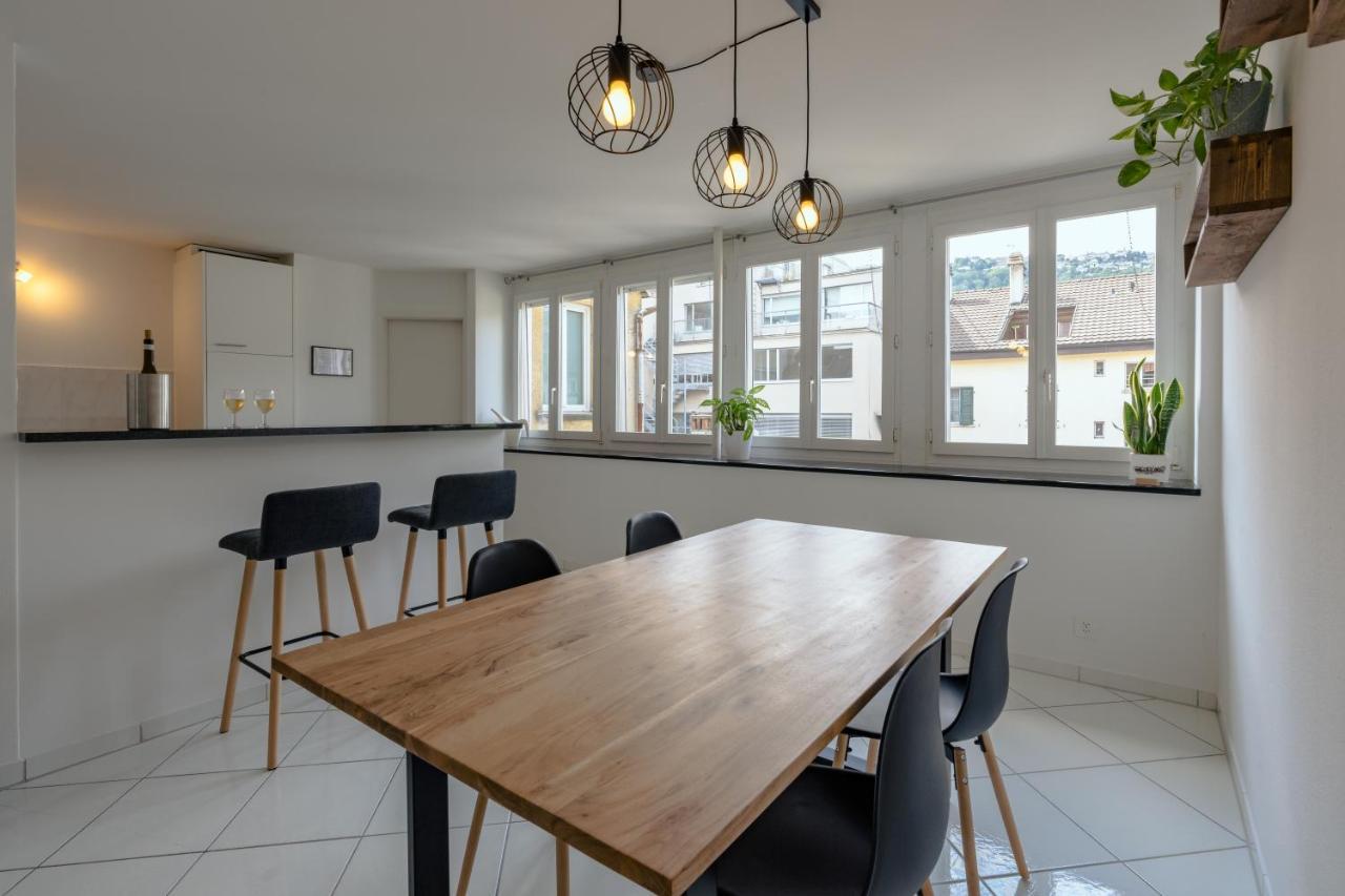 Apartment In The City Center With Free Parking Biel Exterior foto